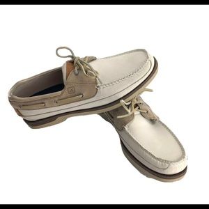 Mens Sperry Top-Sider Mako Collection boat shoe. Size 10.5. Like new.